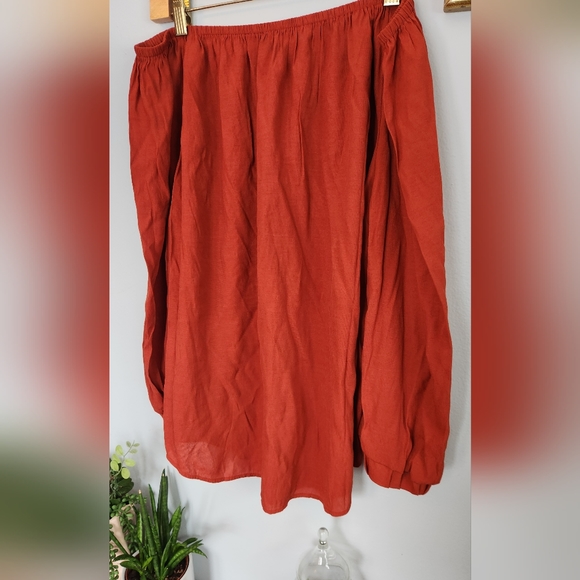 Banana Republic Off Shoulder Burnt Orange Long Sleeve Flowy Blouse - Picture 5 of 6